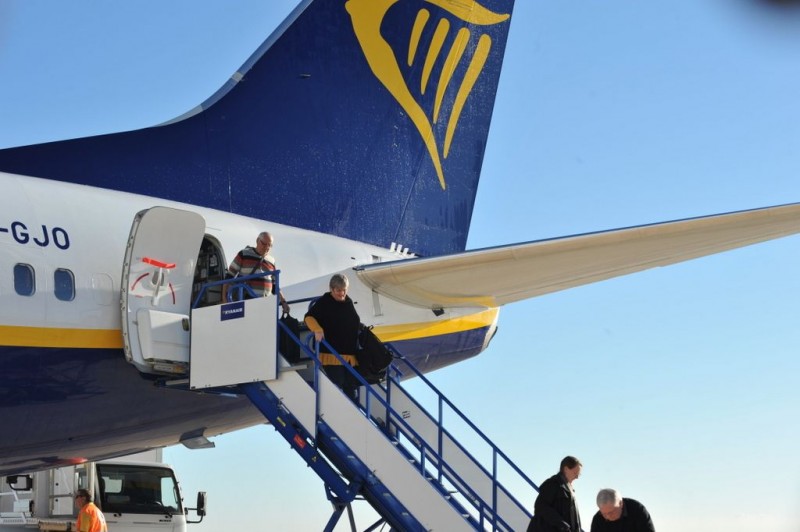 <span style='color:#780948'>ARCHIVED</span> - Ryanair cancels dozens of July flights.....here we go again say passengers