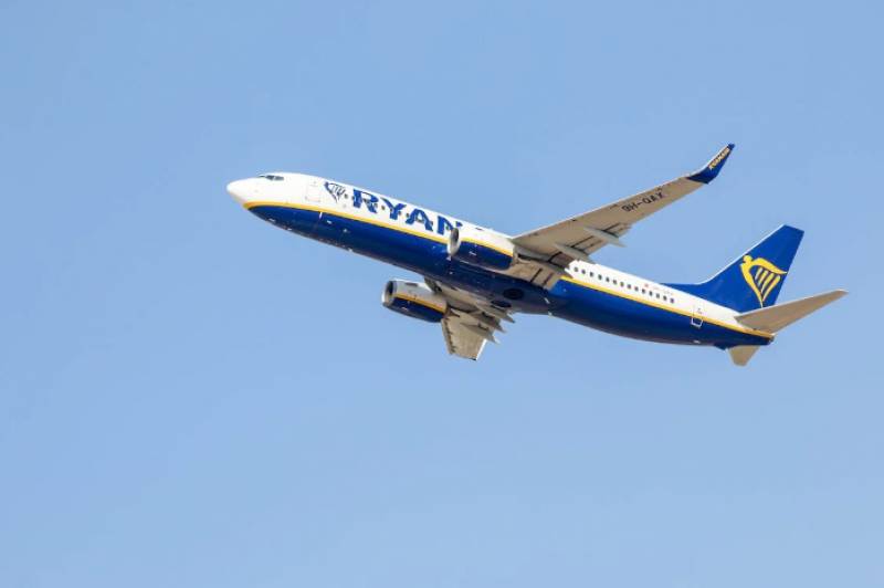 <span style='color:#780948'>ARCHIVED</span> - Ryanair flights from Corvera Airport for just 30 euros this summer
