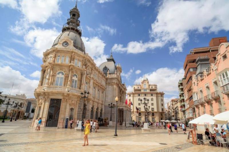 Loss of trees in Murcia towns causing dangerous 'urban heat islands'